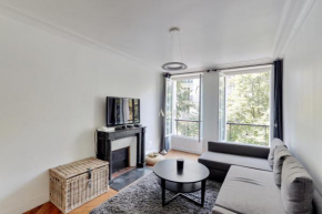 The BEST DEAL in the MARAIS - 1Bedroom Apt - 45m2, Paris